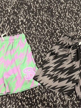 Two Bucketsquad kids size xl Graphic Mesh Shorts - Mint/Pink & Gray/Black